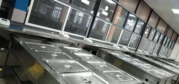 興（xìng）邦食堂售飯機