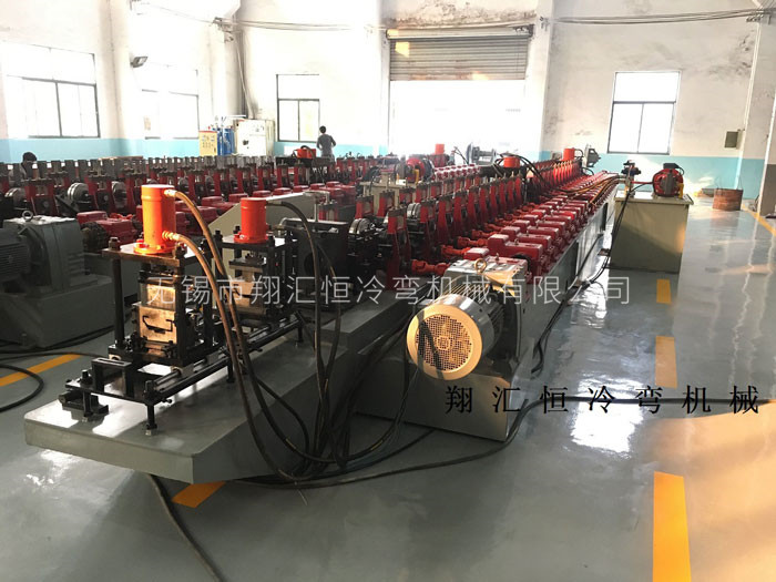 防火窗成（chéng）型機/門框成型機
