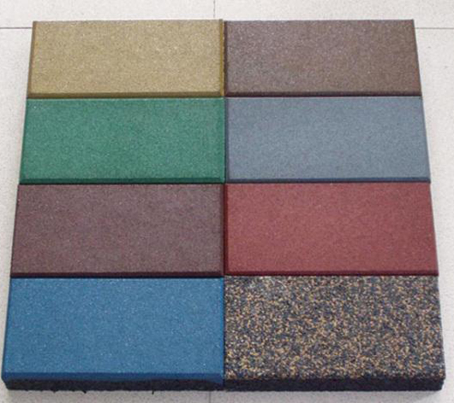 橡（xiàng）胶（jiāo）地砖