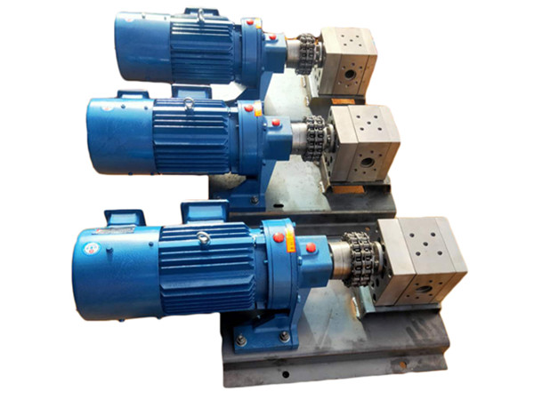 一台RT熔噴布泵膠體泵噴膠泵熱熔膠泵